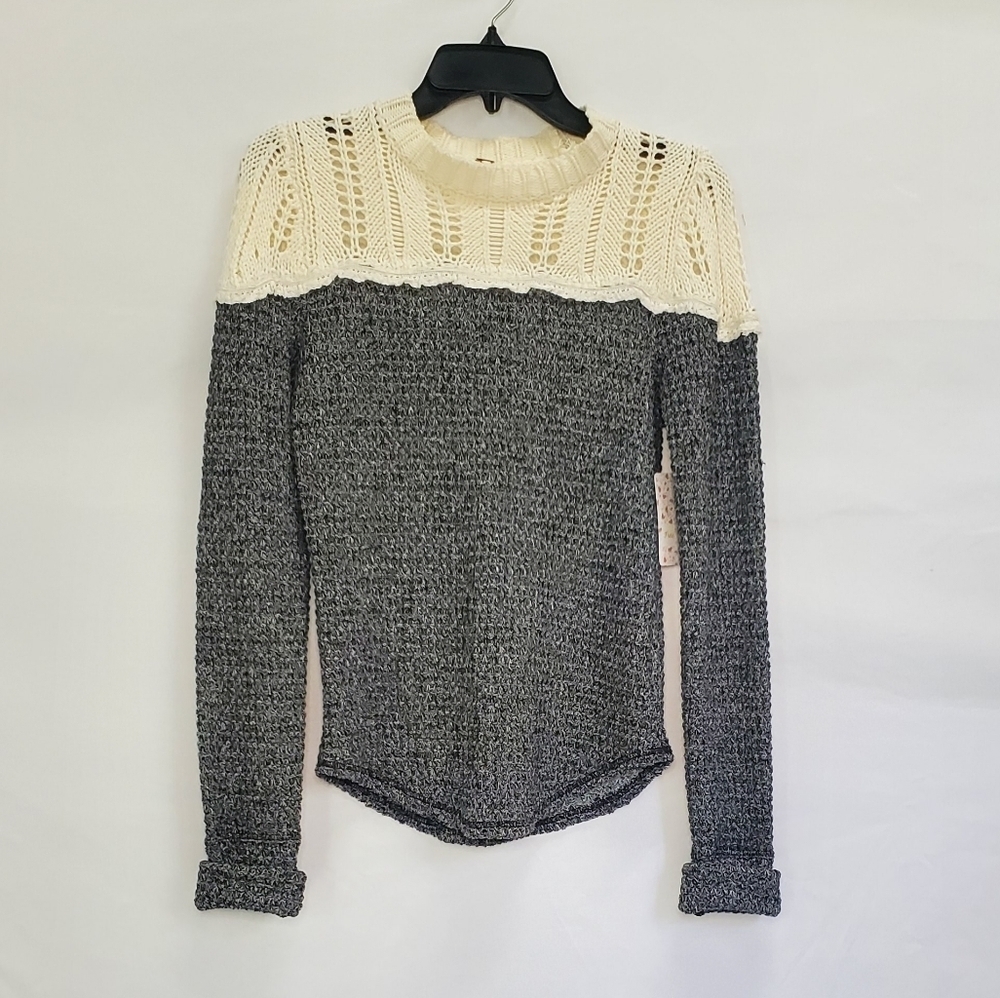 Free People Grey & White Crochet Lace Neck Knit Sweater - Picture 3 of 6